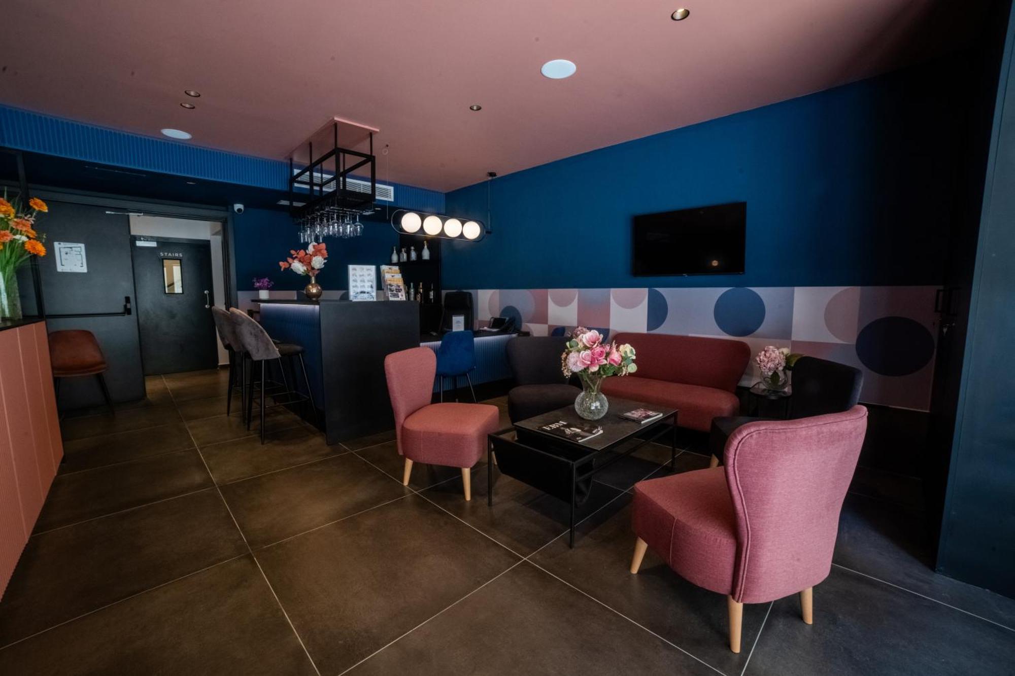 Eleven By Warren Collection Apartment Sliema Exterior photo